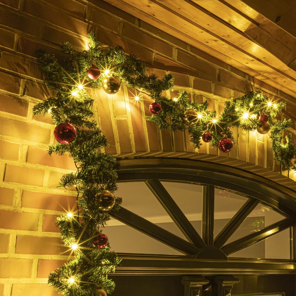 Tannengirlande-5m-mit-80-LED-Lichterkette-und-roten-goldenen-Kugeln-tannengirlande-kuenstlich-mit-lichterkette-weihnachtsgirlande-5m-led-girlande-rot-gold-christbaumkugeln-girlande-bele_1.jpg